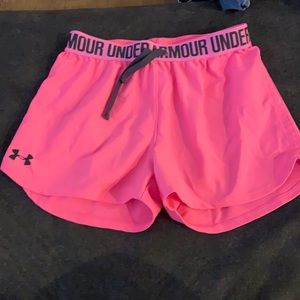 Hot pink under armor play up shorts